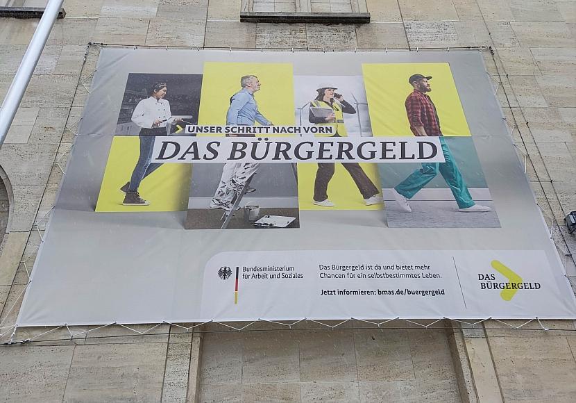 Hintergrund