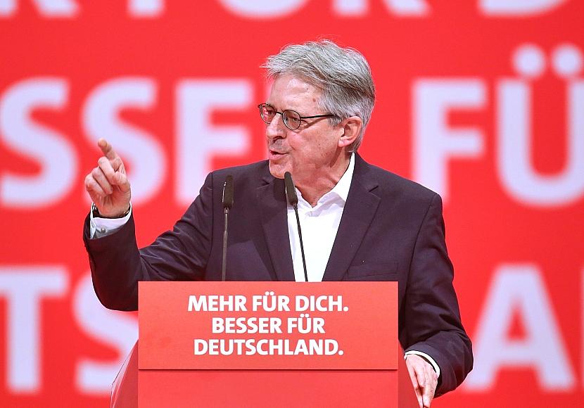 Hintergrund