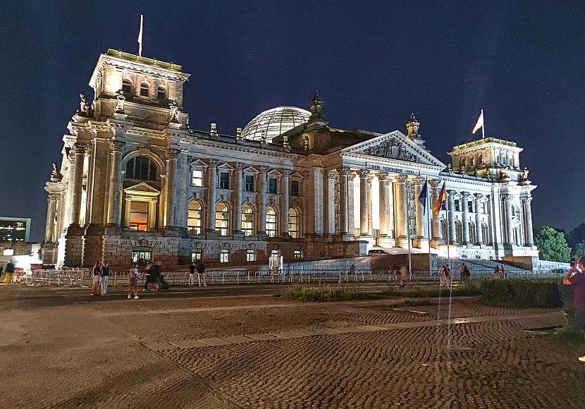 Hintergrund