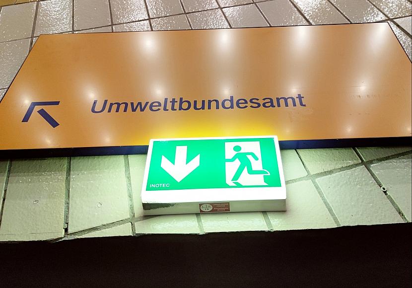 Hintergrund