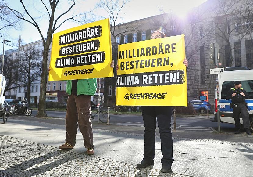 Hintergrund