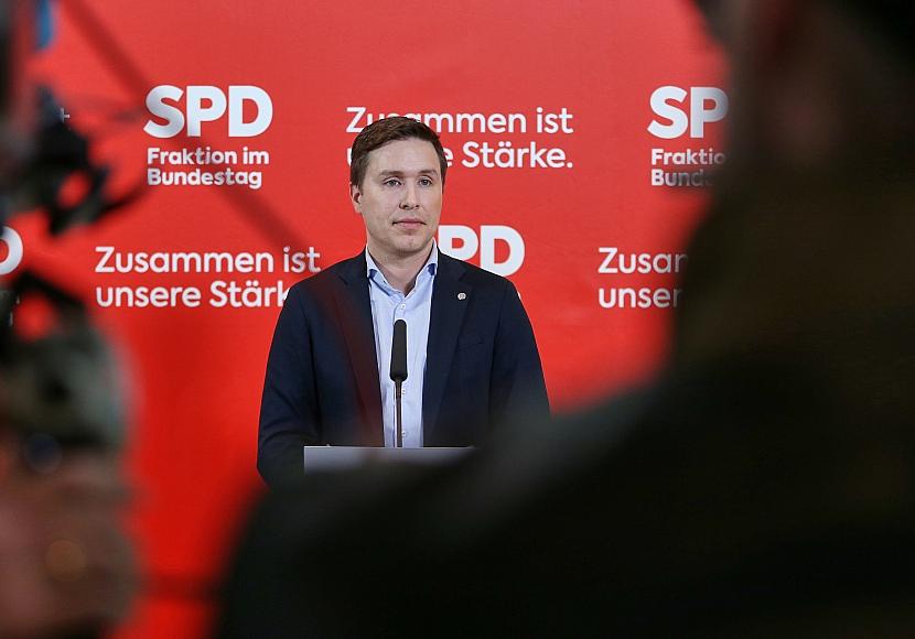 Hintergrund