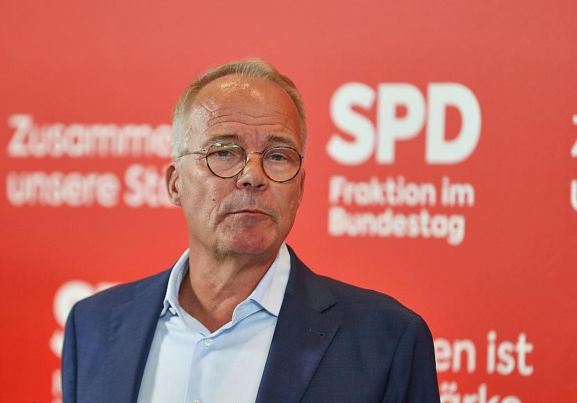 Hintergrund