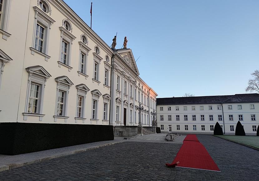 Hintergrund